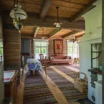 Iisland Pauhu Loghouse And Sauna Under The Starlit Sky 샬레