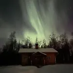 Iisland Pauhu Loghouse And Sauna Under The Starlit Sky 샬레 Ii