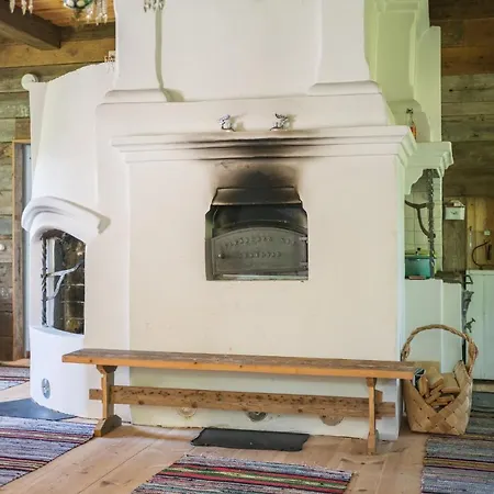 Unique Loghouse And Wood Heated Sauna In Ii Chalet *