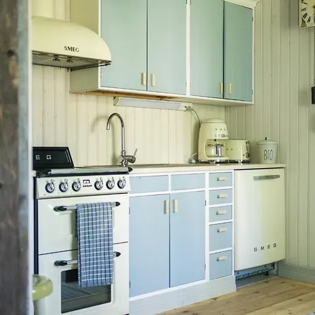Unique Loghouse And Wood Heated Sauna In Ii *