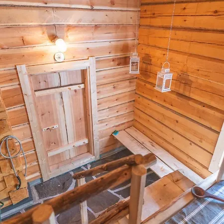 شاليه Iisland Pauhu Loghouse And Sauna Under The Starlit Sky