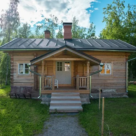 Chalet Unique Loghouse And Wood Heated Sauna In Ii