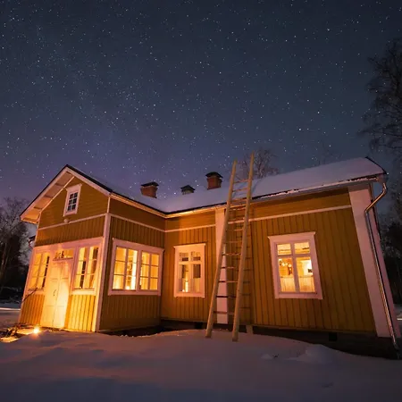 Iisland Pauhu Loghouse And Sauna Under The Starlit Sky Ii