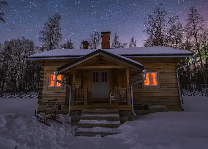Iisland Pauhu Loghouse And Sauna Under The Starlit Sky * 伊镇
